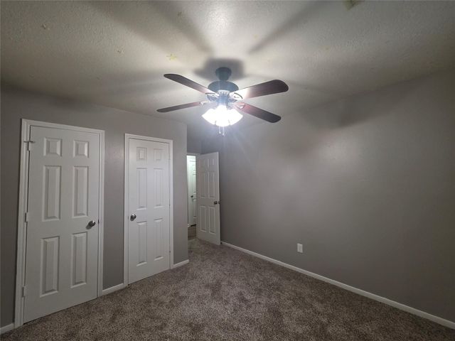 7127 Oak Walk Drive, Humble, TX 77346