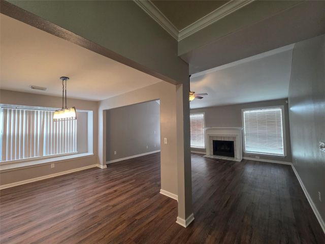 7127 Oak Walk Drive, Humble, TX 77346