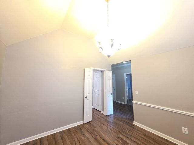 7127 Oak Walk Drive, Humble, TX 77346
