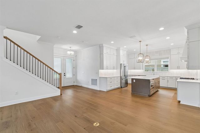 3122 W SAN JOSE STREET, Tampa, FL 33629