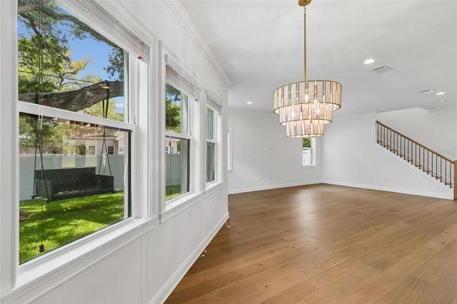3122 W SAN JOSE STREET, Tampa, FL 33629