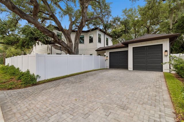 3122 W SAN JOSE STREET, Tampa, FL 33629