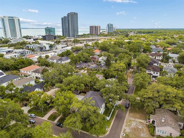 3122 W SAN JOSE STREET, Tampa, FL 33629