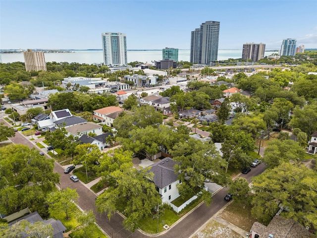 3122 W SAN JOSE STREET, Tampa, FL 33629