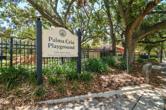 3122 W SAN JOSE STREET, Tampa, FL 33629
