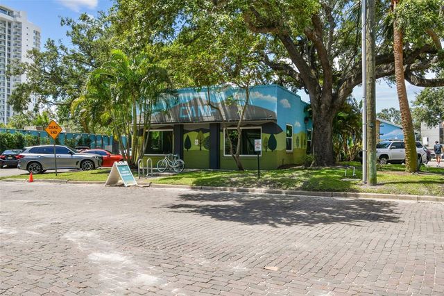 3122 W SAN JOSE STREET, Tampa, FL 33629