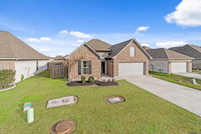 23436 Encore Dr, Denham Springs, LA 70726