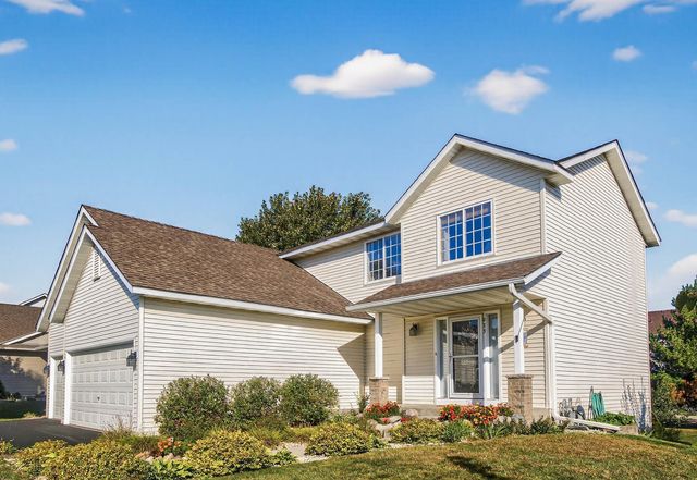 933 Basenji Curve, Shakopee, MN 55379