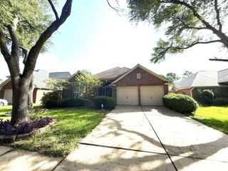 4606 Plantation Colony Drive, Sugar Land, TX 77459