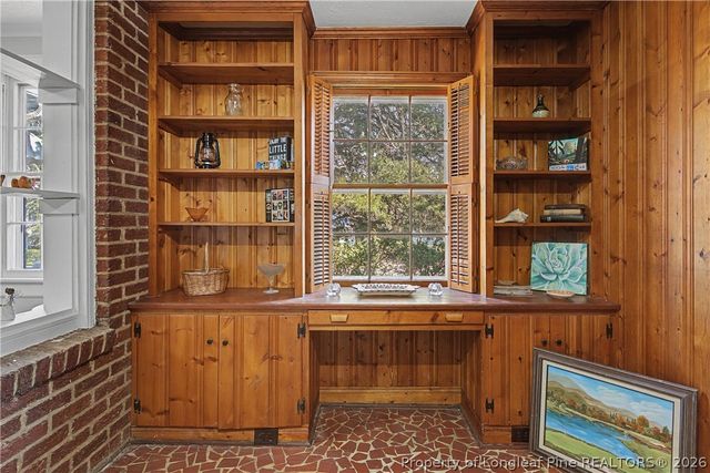 207 Hillcrest Avenue, Fayetteville, NC 28305