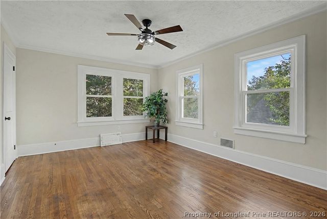 207 Hillcrest Avenue, Fayetteville, NC 28305