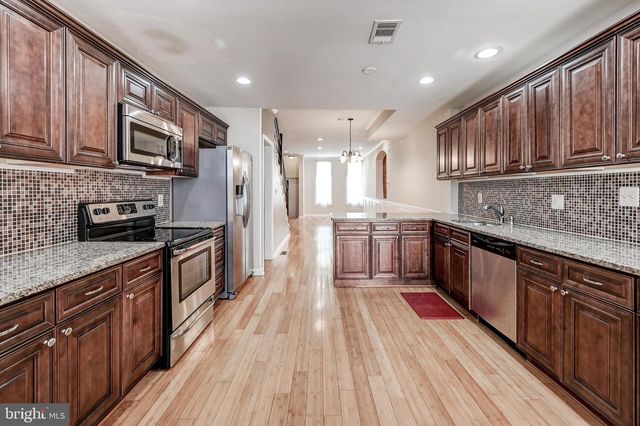 2103 E MADISON ST, Baltimore, MD 21205