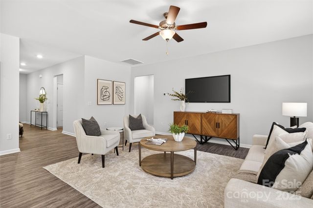 8156 Mccormick Street, Terrell, NC 28682