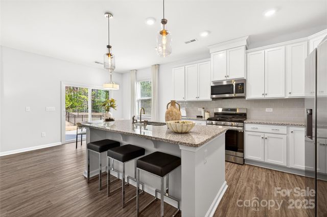 8156 Mccormick Street, Terrell, NC 28682