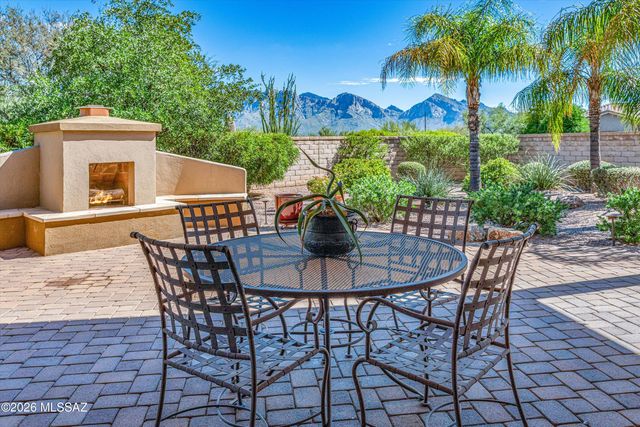 1150 W Green Pebble Drive, Oro Valley, AZ 85755