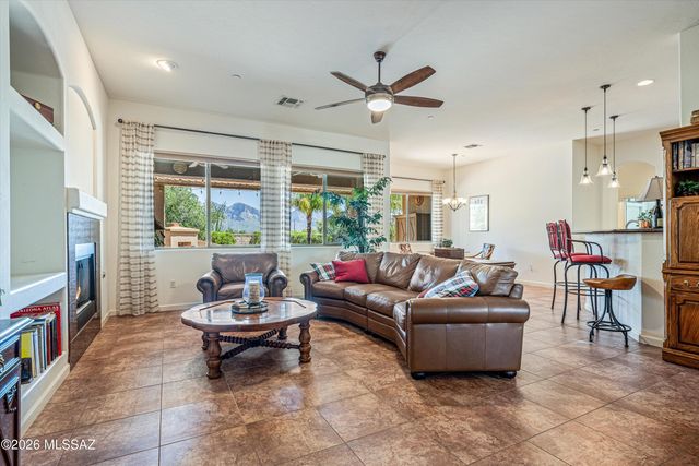 1150 W Green Pebble Drive, Oro Valley, AZ 85755