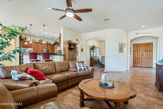 1150 W Green Pebble Drive, Oro Valley, AZ 85755