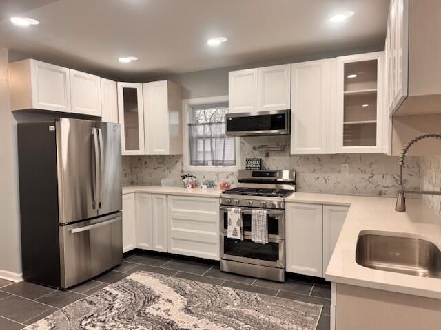 940 Idaho Street, Gary, IN 46403