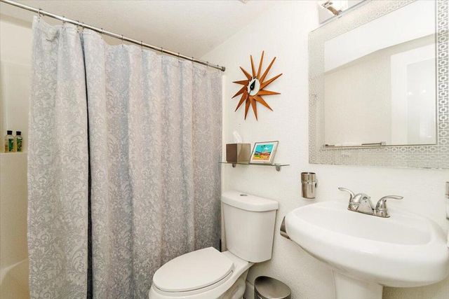 2911 N Cypress Road, Palm Springs, CA 92262