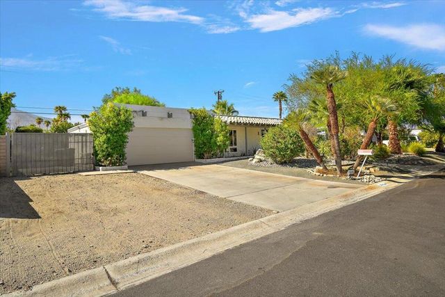 2911 N Cypress Road, Palm Springs, CA 92262