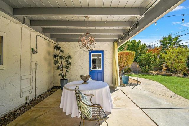 2911 N Cypress Road, Palm Springs, CA 92262