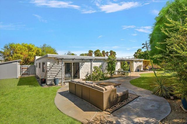 2911 N Cypress Road, Palm Springs, CA 92262