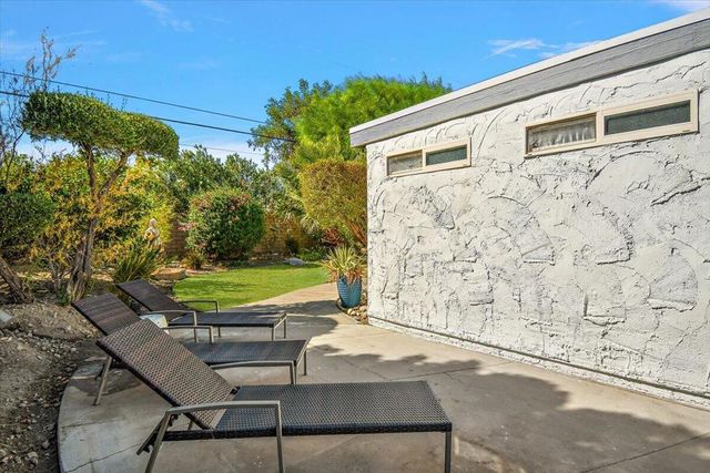 2911 N Cypress Road, Palm Springs, CA 92262