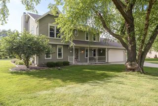N75W28050 Schmidt LANE, Hartland, WI 53029