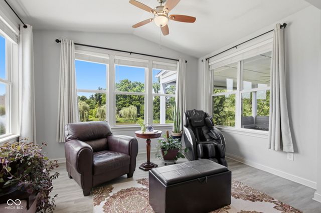 3796 Conifer Drive, Zionsville, IN 46077