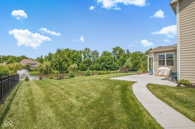 3796 Conifer Drive, Zionsville, IN 46077