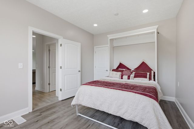 3796 Conifer Drive, Zionsville, IN 46077