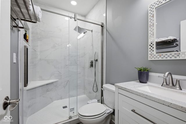 3796 Conifer Drive, Zionsville, IN 46077