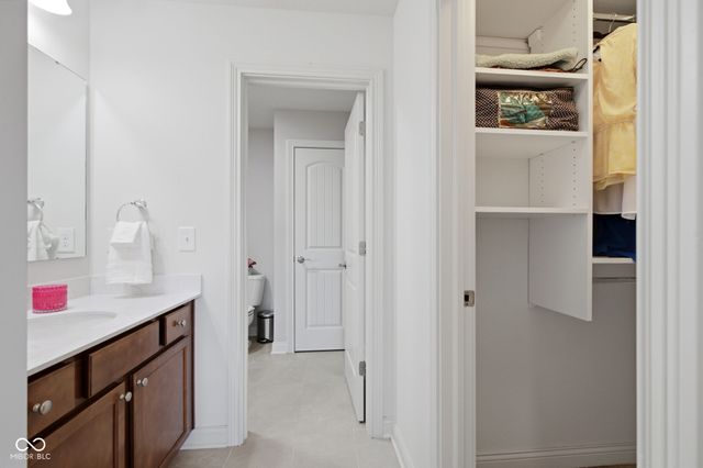 3796 Conifer Drive, Zionsville, IN 46077