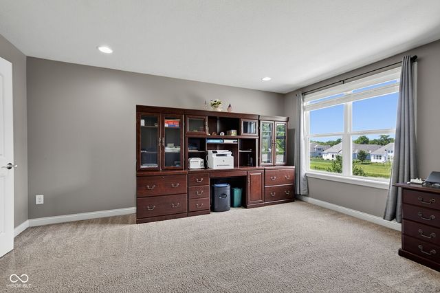 3796 Conifer Drive, Zionsville, IN 46077