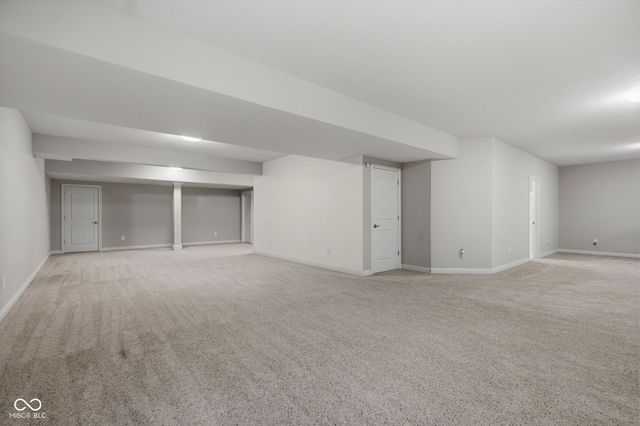 3796 Conifer Drive, Zionsville, IN 46077