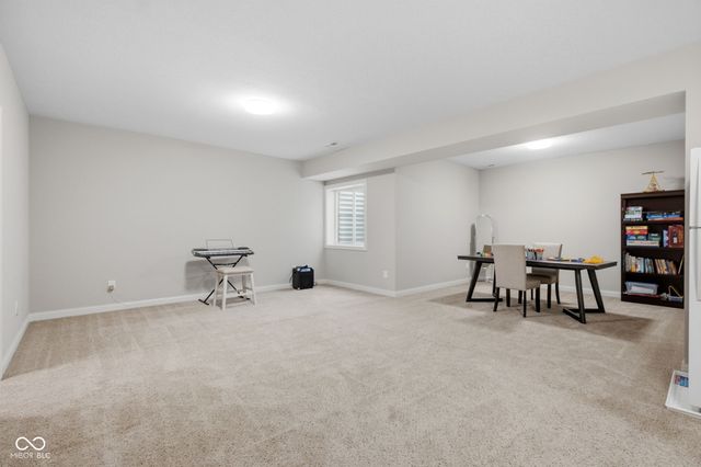 3796 Conifer Drive, Zionsville, IN 46077