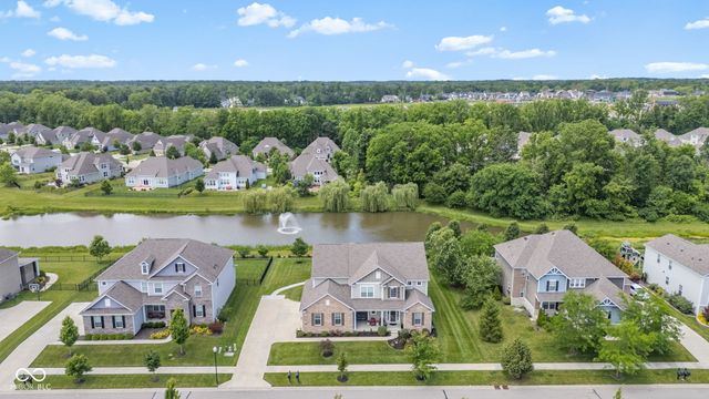 3796 Conifer Drive, Zionsville, IN 46077