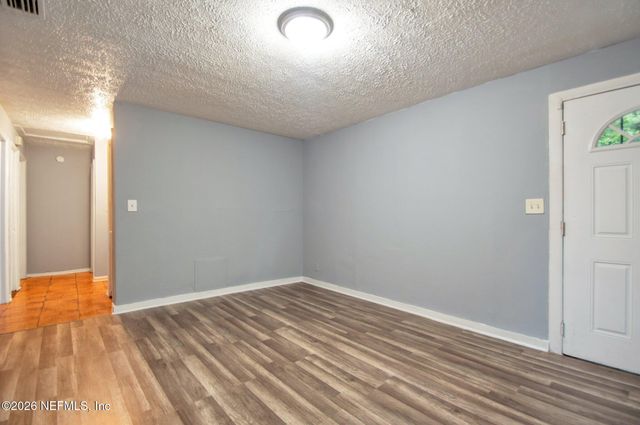 5926 DUNMIRE Avenue, Jacksonville, FL 32219
