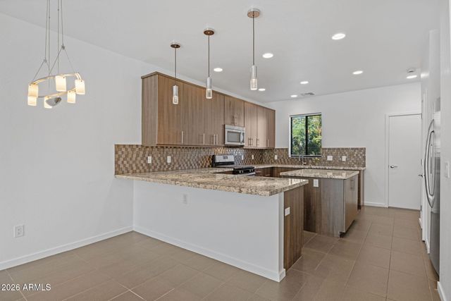 7827 N 20TH Glen, Phoenix, AZ 85021