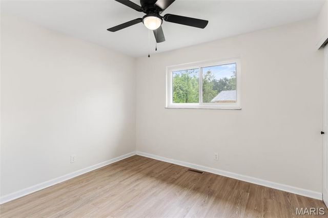 8033 Amherst Avenue, University City, MO 63130