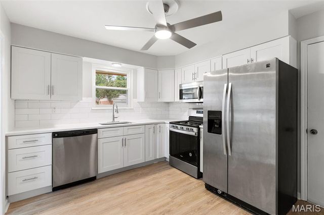 8033 Amherst Avenue, University City, MO 63130