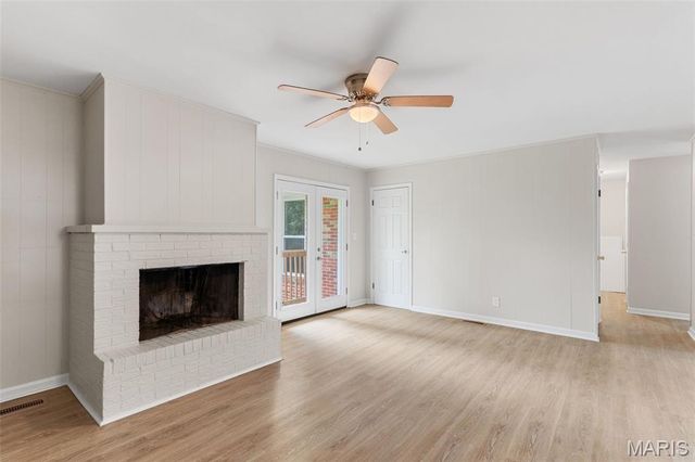 8033 Amherst Avenue, University City, MO 63130