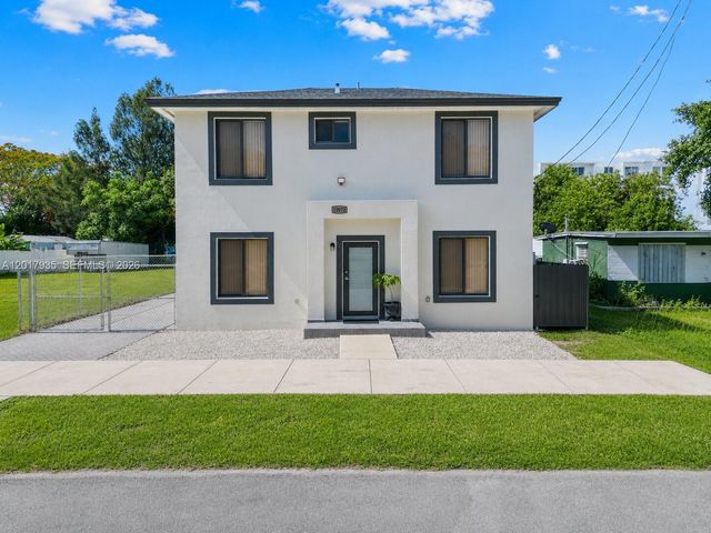 11970 SW 215th Street B, Miami, FL 33177