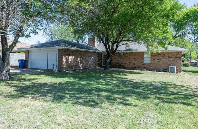 1860 Meadow Valley Lane, Dallas, TX 75232