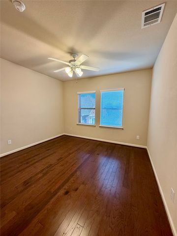 8425 Snow Goose Way, Fort Worth, TX 76118