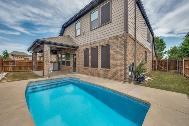 8425 Snow Goose Way, Fort Worth, TX 76118