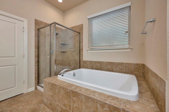 8425 Snow Goose Way, Fort Worth, TX 76118