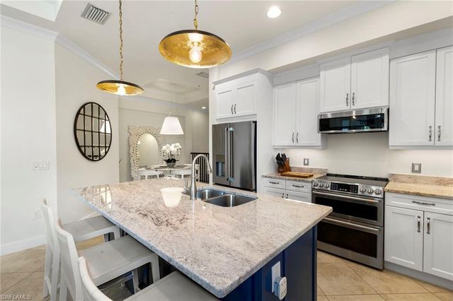 6565 Dominica DR # 201, Naples, FL 34113