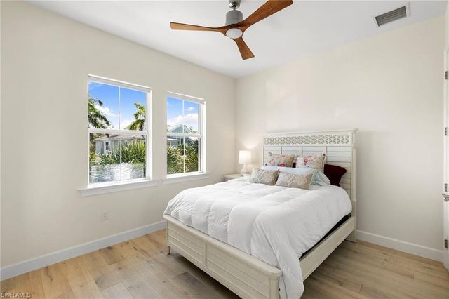 6565 Dominica DR # 201, Naples, FL 34113