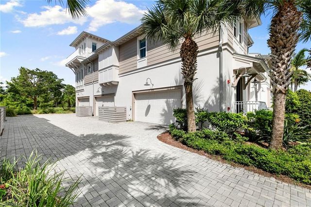 6565 Dominica DR # 201, Naples, FL 34113